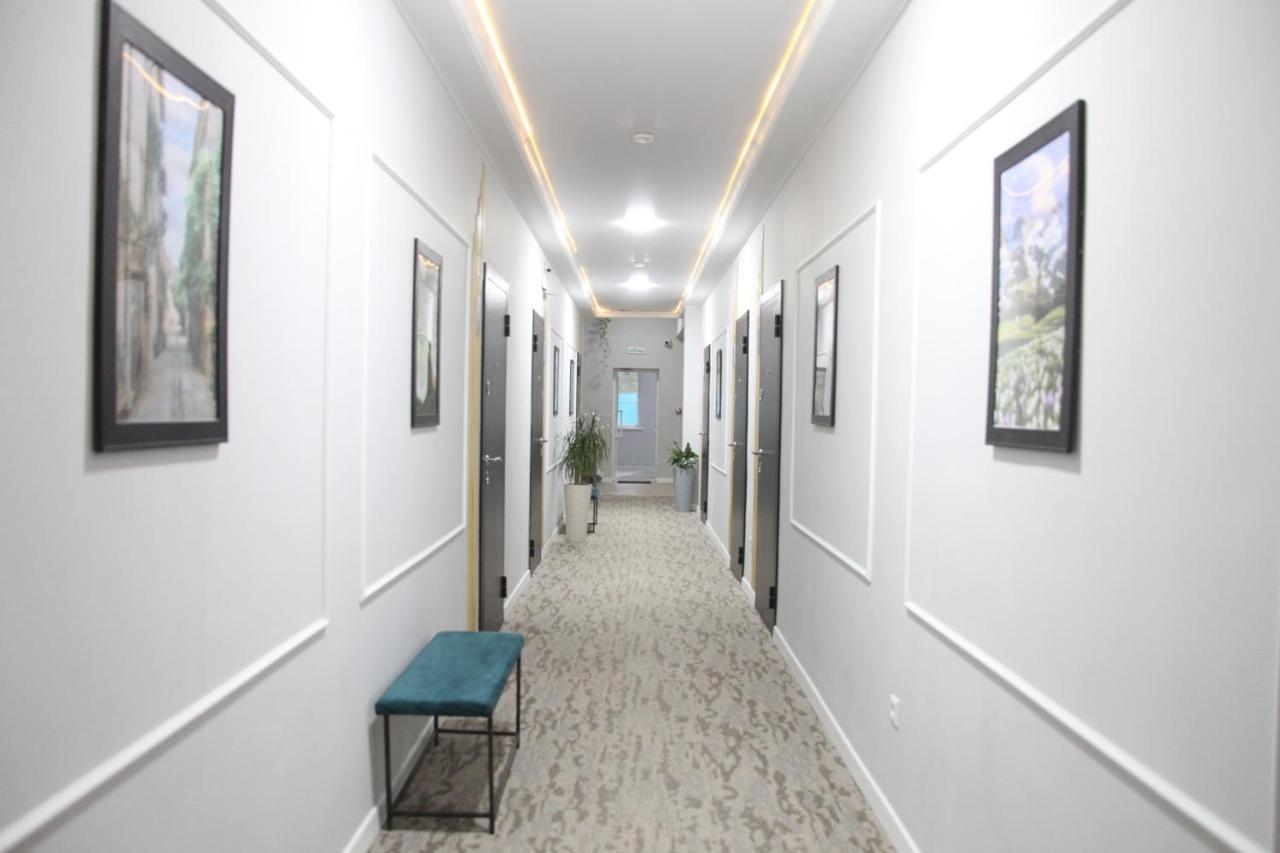 Jardin Hotel Aktobe Eksteriør billede