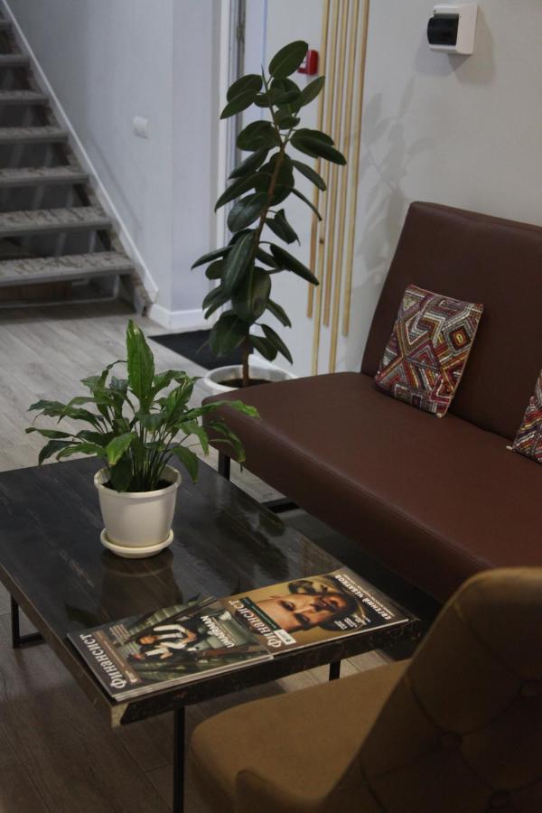 Jardin Hotel Aktobe Eksteriør billede